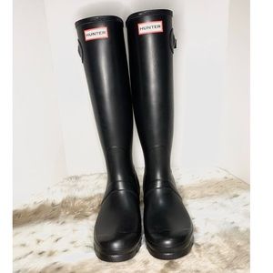 HUNTER | Matte Black Knee High Boots